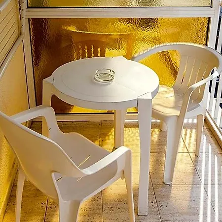 Avenida Apartahotel