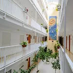Avenida Lägenhetshotell