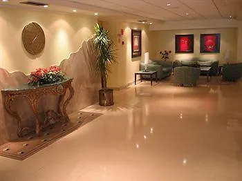 Apart Otel Avenida